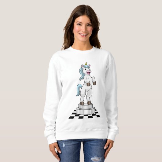 チェスの駒の騎士としてのチェスのユニコーン スウェットシャツ (正面フル)