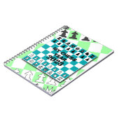 チェスの2023年、 ノートブック (左側)