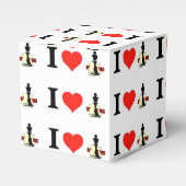 チェスを愛する(_L) フェイバーボックス (正面サイド)