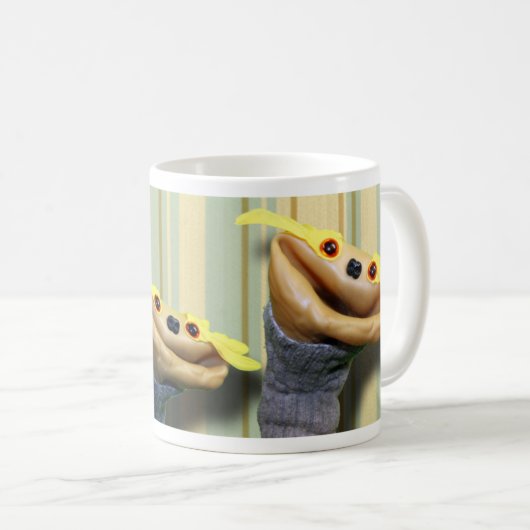 チェスターの"カフェインの夜明け"のコップ コーヒーマグカップ (正面右)