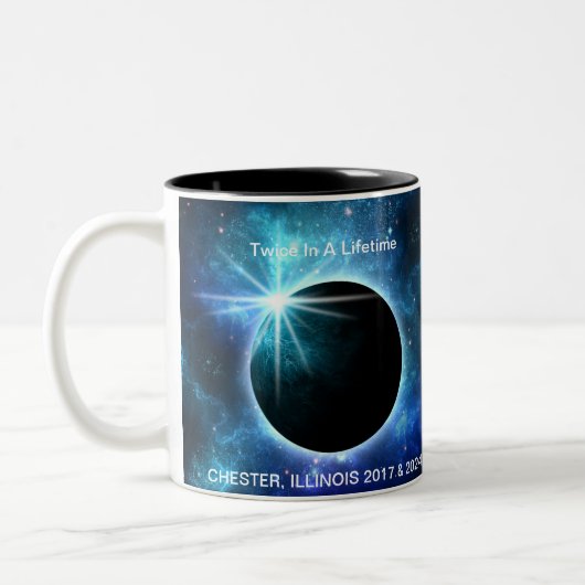 チェスターイリノイ2017の皆既食のマグ ツートーンマグカップ (左)