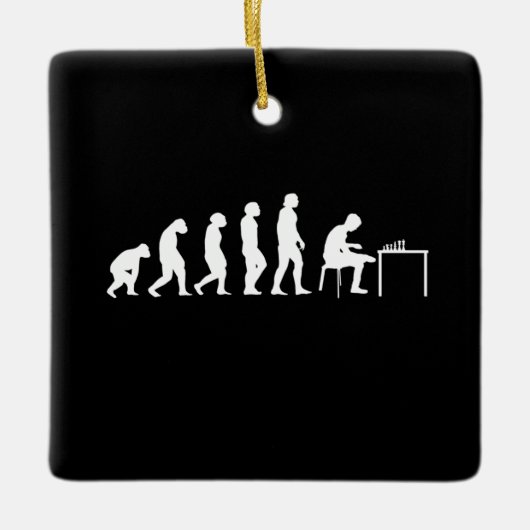 チェスプレーヤー セラミックオーナメント (正面)