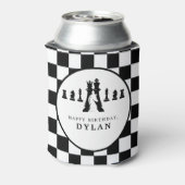 チェスボード&ピースゲームナイト任意の年齢誕生日 缶クーラー (缶裏面)