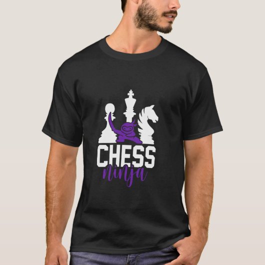 チェス忍者 楽しいボードゲーム チェスプレイヤー Tシャツ (正面)