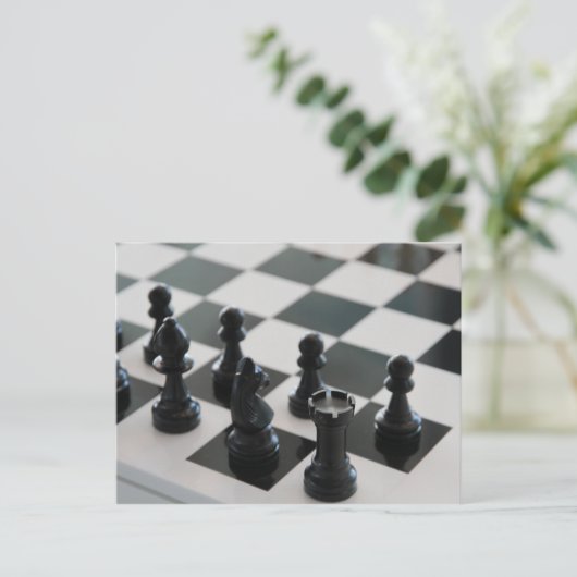 チェス盤とピースのはがき ポストカード (スタンド正面)