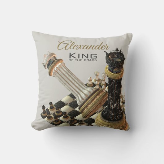 チェス盤のチェスのチャンピオン クッション (正面)
