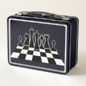 チェス盤の上の黒いチェス駒 メタルランチボックス (裏面)