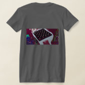 チェス盤の抽象的な風景コンセプトアート Tシャツ (レイダウン裏面)