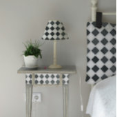 チェッカーボードのダイヤモンドブラックとホワイトのデコパージュ 薄葉紙