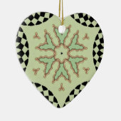 チェッカーボードハート セラミックオーナメント (右)