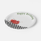 チェックされたさくらんぼの明るい赤のテーブルクロス2 ペーパープレート (アングル)