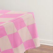 チェックパターンピーチ及びピンクチェッカーボ名門私立校風のード テーブルクロス (インサイチュ)