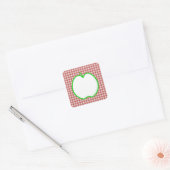 チェックパター赤と白ン付き緑のリンゴ。 スクエアシール (封筒)