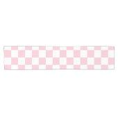 チェックベビーピンクと白のチェッカーボードパターン ショートテーブルランナー (横)