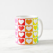 チェックボカラフルードハートパターン\ コーヒーマグカップ (正面右)