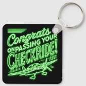 チェックライドを通過するおめでとう! keychain キーホルダー (裏面)