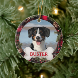 チェック柄のクリスマスリースの犬の写真のツリーオーナメント セラミックオーナメント
