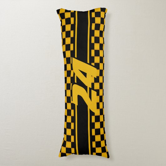 チェック模様のレースカー|の金黄色|数 ボディピロー (正面縦)