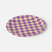 チェック模様の紫色およびベージュ ペーパープレート (アングル)