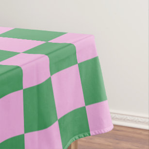 チェッ市松模様にカーボードのパターン（ピンクと緑） テーブルクロス
