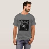 チェロは大きい-銀か黒支配します Tシャツ (正面フル)