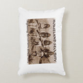 チェロキー国土安全保障省 アクセントクッション (正面(垂直))