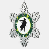 チェロプレーヤーのオーケストラ音楽 スノーフレークピューターオーナメント (右)