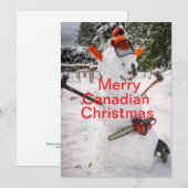 チェンソーを持つカナダのクリスマスの雪だるま。 シーズンカード (正面/裏面)