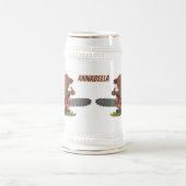 チェーンソーおもしろいガのユーモアを持つビーバー ビールジョッキ (中央)