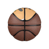 チェーンソーおもしろいガのユーモアを持つビーバー ミニバスケットボール (右)