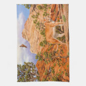 チオン国立公園のクーガーマウンテンライオン キッチンタオル (縦)