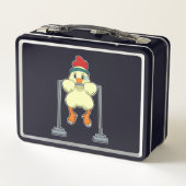 チキンアットフィットネスプルアップ メタルランチボックス (裏面)