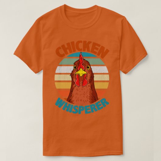 チキンウィスパーラー家禽農家裏庭チキン Tシャツ (デザイン正面)