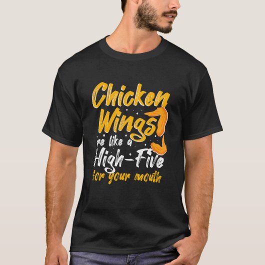 チキンウィングフード - 鶏の手羽はまるでハイタッチ Tシャツ (正面)