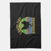 チキン愛好家 |小さな恐竜を育てる キッチンタオル (縦)