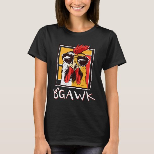 チキン熱狂するシャツルースターWサングラスバーク Tシャツ (正面)
