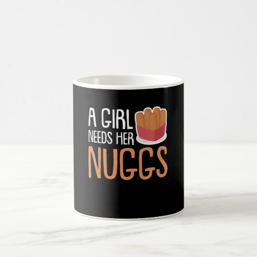 チキン・ナゲットの女の子は彼女のNuggsを必要とします コーヒーマグカップ (中央)