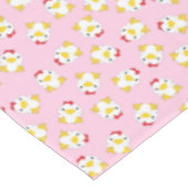 チキン・バースデー・パーティー・ピンク テーブルクロス (アングル)