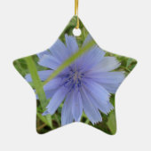 チコリーブルーパープルフラワーフローラ セラミックオーナメント (裏面)