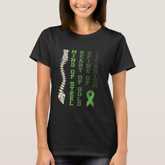 チタン系脊椎症の戦士の背骨 Tシャツ (正面)