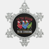 チッキングクリスマスチキンウェスタン スノーフレークピューターオーナメント (正面)