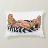 チックルレスリング アクセントクッション (正面)