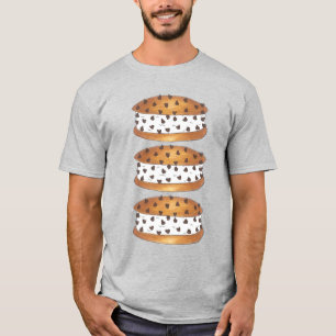 チップチョコレートチップクッキーアイスクリームサンドイッチ Tシャツ