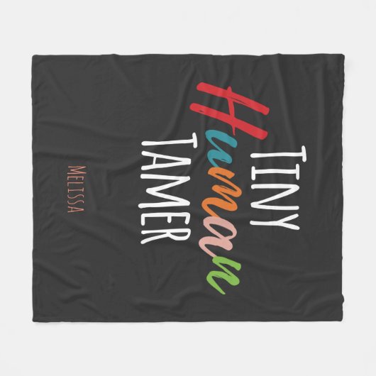 チニーヒューマンタマー幼稚園先生タイポグラフィ フリースブランケット (正面(横))