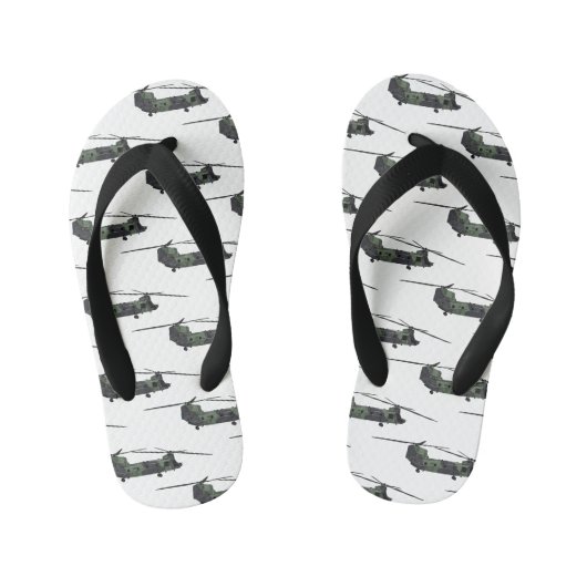 チヌーク軍のヘリコプター漫画イラストレーション キッズビーチサンダル (フットベッド)