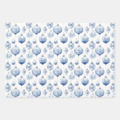 チノイスリーブルー&ホワイトクリスマスオーナメント ラッピングペーパーシート (正面3)