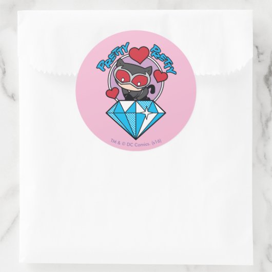 チビ(小さくかわいく書いた感じ)のキャットウーマン、大きなダイヤモンドの上に座る ラウンドシール (バッグ)