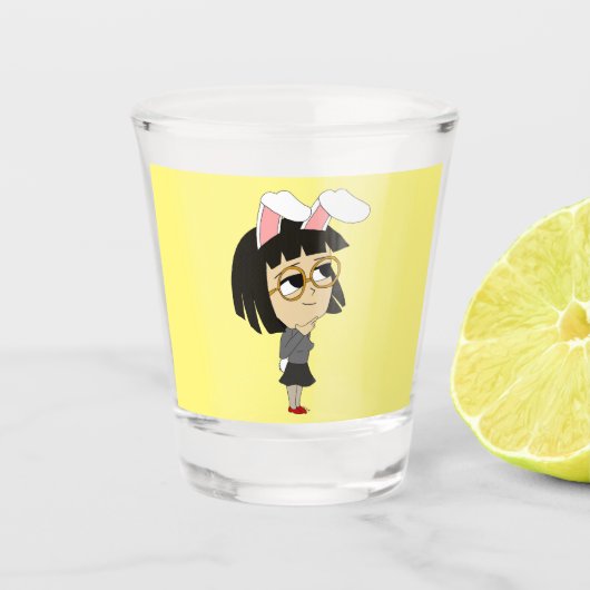 チビ（小さくかわいく書いた感じ） ショットグラス (正面)