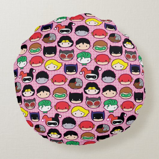 チビ(小さくかわいく書いた感じ)ジャスティスリーグのヘッドパターン ラウンドクッション (裏面)