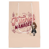 チビ(小さくかわいく書いた感じ)ハーマイオニー「いたずら管理中」 ミディアムペーパーバッグ (裏面)